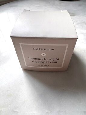Naturium Intense Overnight Sleeping Cream - Pale Pink Beige Box